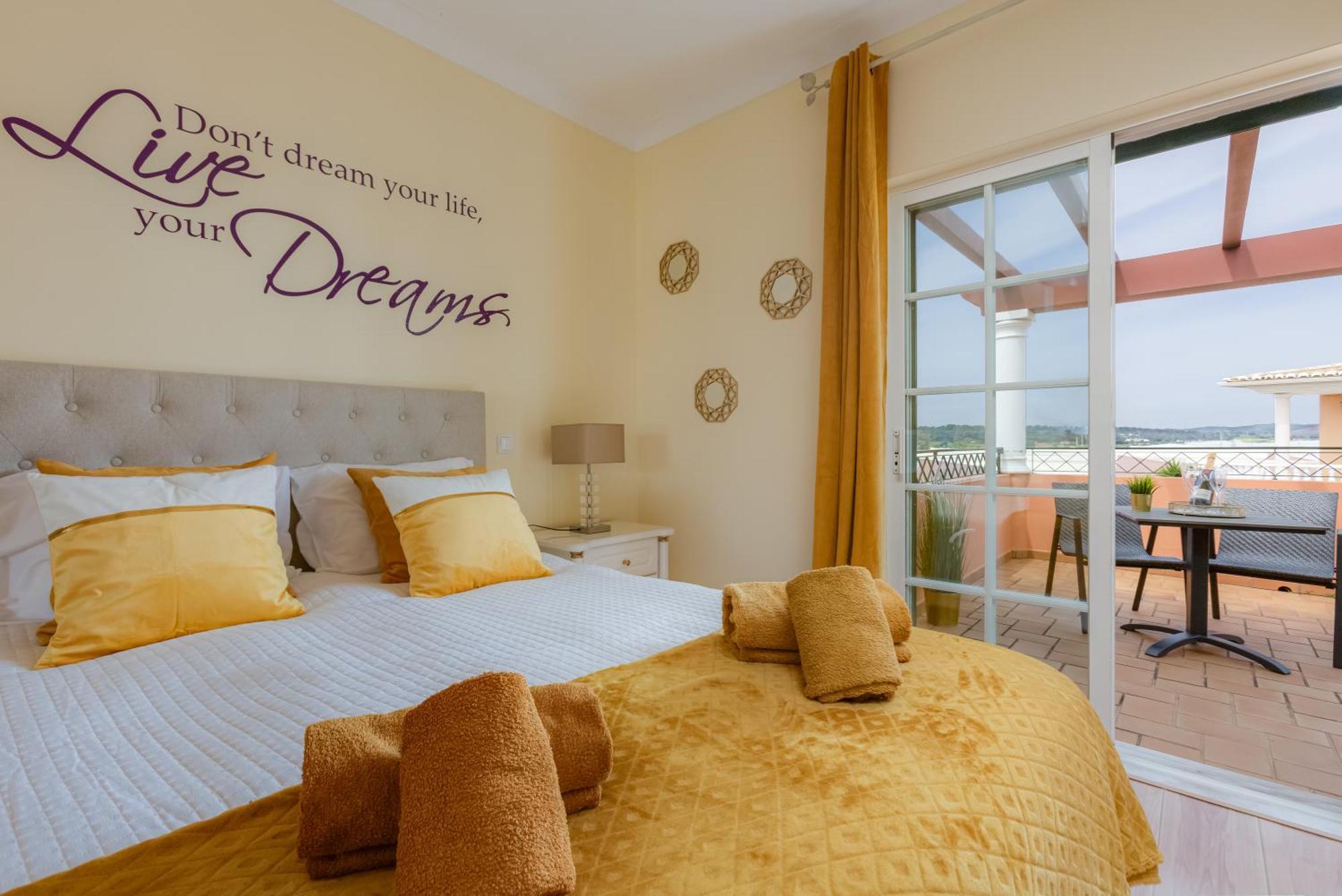 Chez Imaginarios-Exclusive Beach & City Hideout Lagos Esterno foto