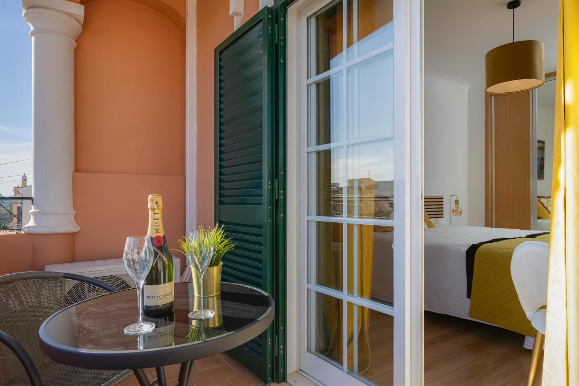 Chez Imaginarios-Exclusive Beach & City Hideout Lagos Esterno foto
